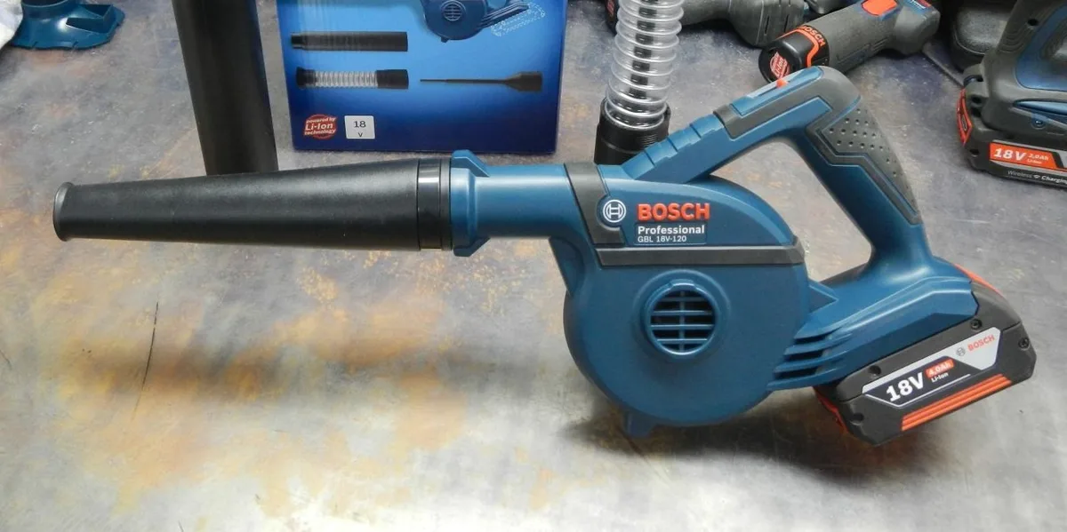 Повітродувка Bosch акумуляторна пластикова 1,1 кг 270 км/год