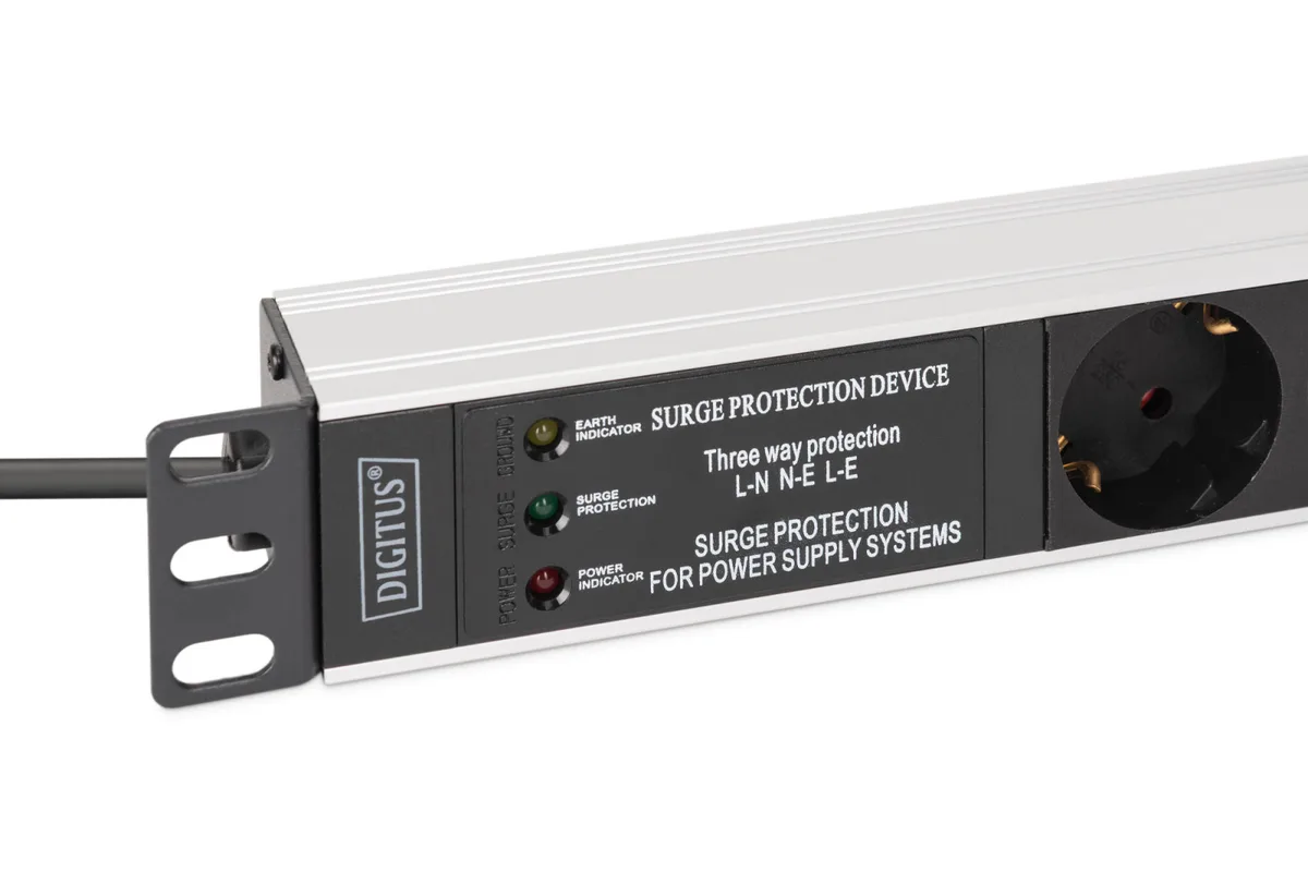 Пристрій розподілу електроживлення DIGITUS 1U, 7xSchuko, 16A, 250V, фільтр, захист, вилка Schuko