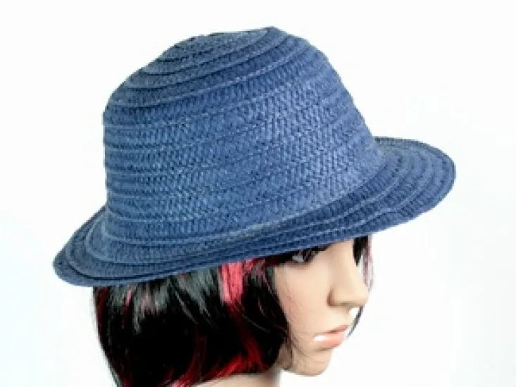 Солом'яний капелюх 29х29х13 см крупна в'язка синій солома