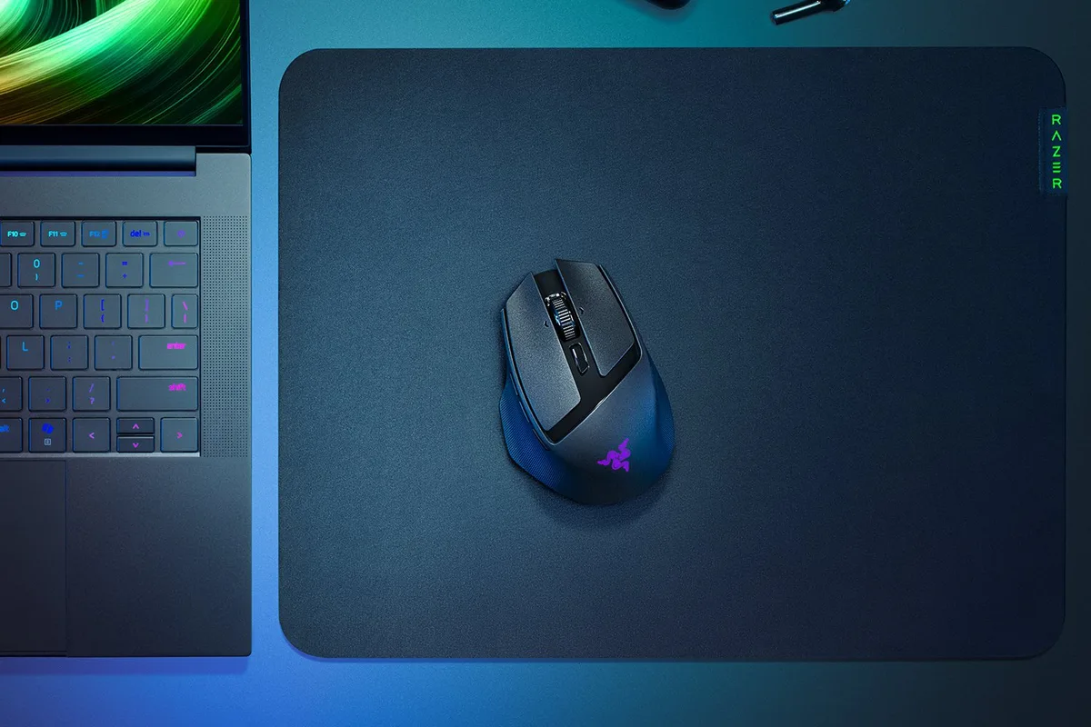 Миша Razer оптична бездротова 10 кнопок чорна