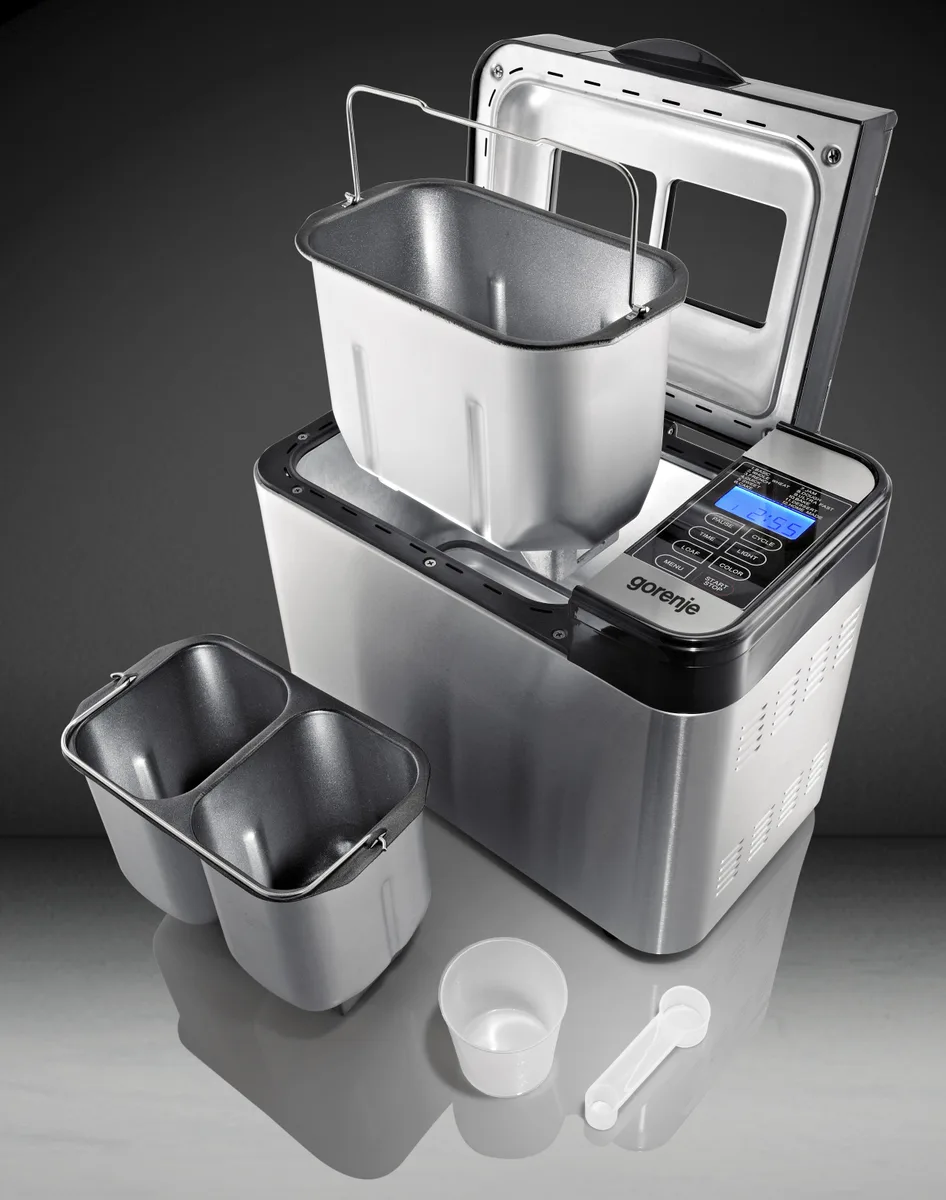 Хлібопічка Gorenje пластикова 1,4 кг нержавіюча сталь чорна