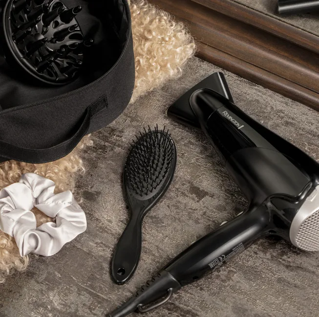 Фен Remington 2200 Вт черный с диффузором и концентратором 29,5х21,7 см