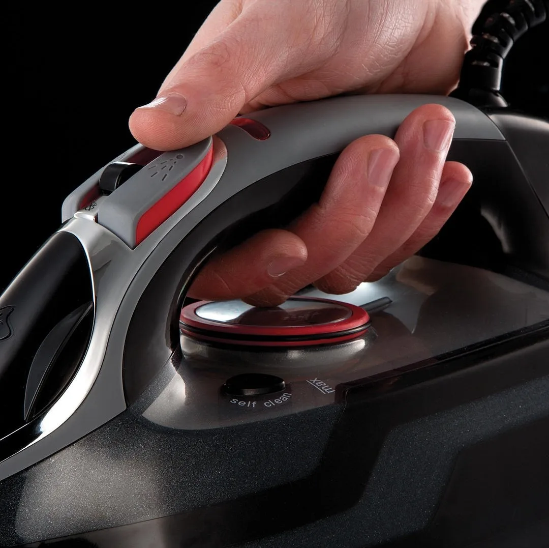 Праска з подачею пари Russell Hobbs 3100 Вт Керамічна Чорна
