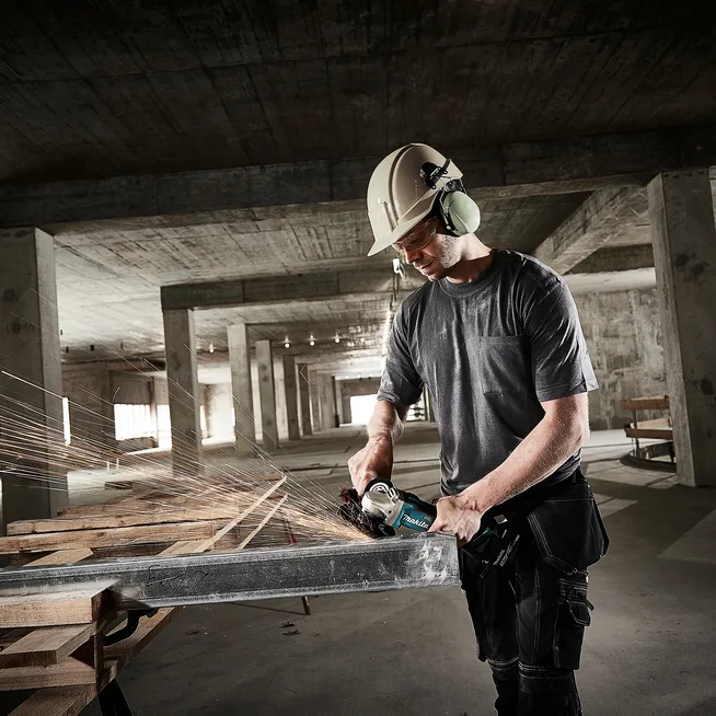 Кутова шліфмашина акумуляторна Makita 125 мм 18 В 8500 об/хв 2,3 кг