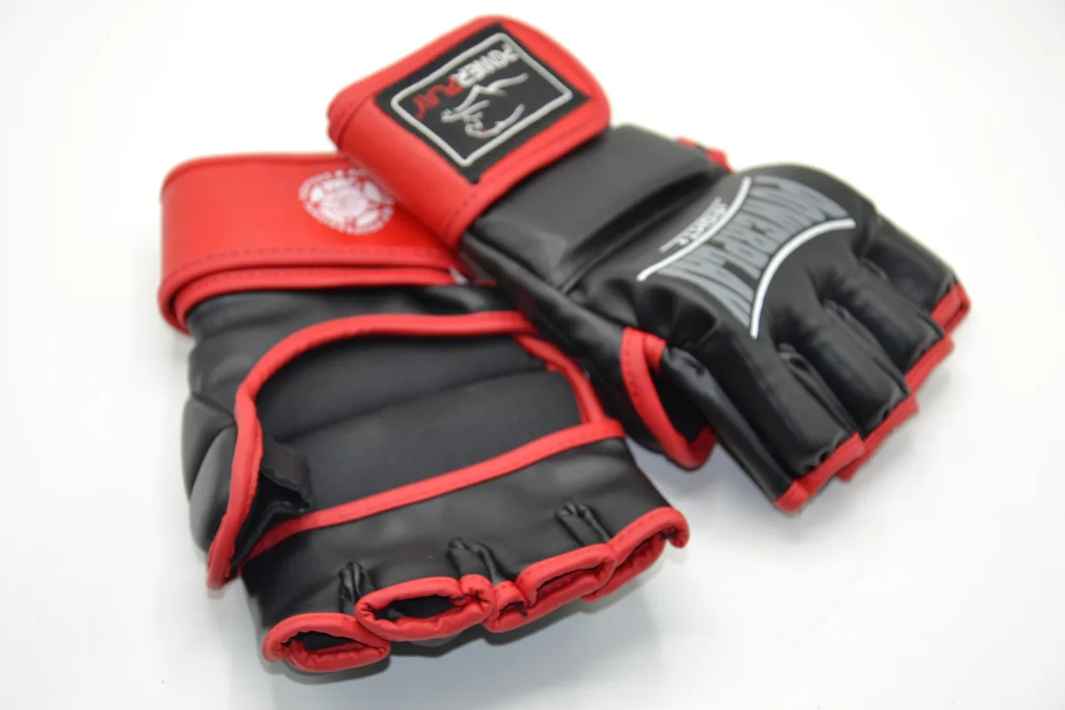 Рукавиці Active Point для MMA PU S Чорні Червоні