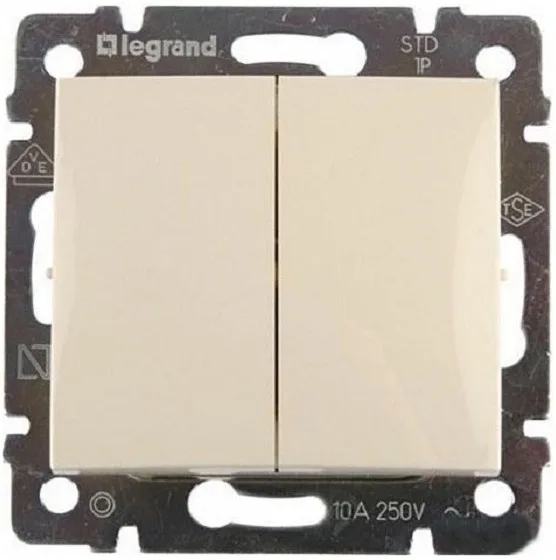Вимикач 2-клавішний Legrand Valena Classic, 10АХ, 250V, автоматичні клеми, слонова кістка