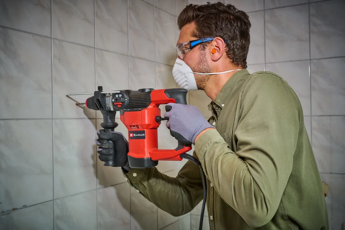 Перфоратор Einhell TC-RH 28 3F 950Вт SDS+ цилиндровый 35Дж 990об/мин в кейсе 477кг