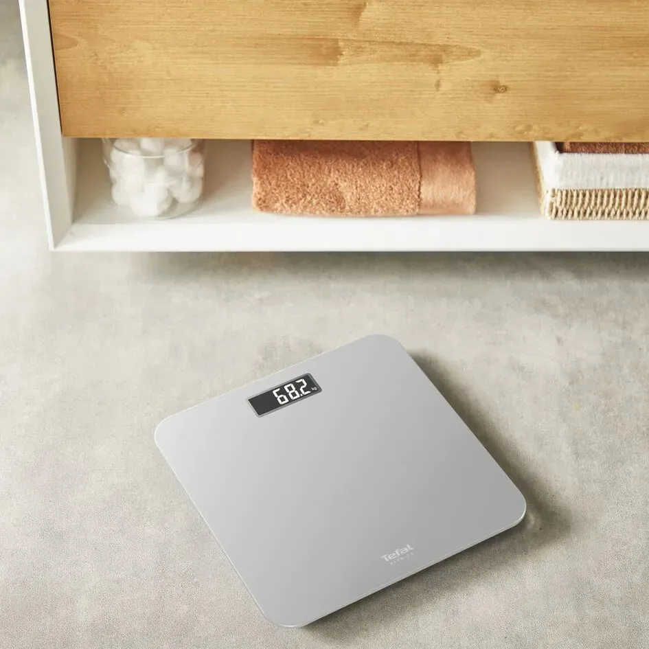 Ваги Tefal підлогові Premiss, 160 кг, AAAx2 в комплекті, скляні, сірого кольору.