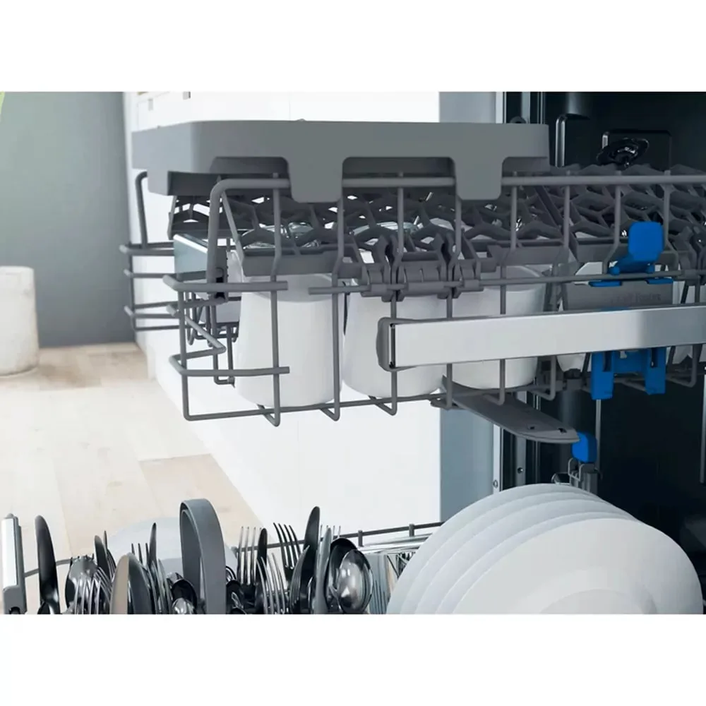 Посудомоечная машина Indesit, 10 комплектов, класс энергоэффективности A+, 45 см, белая