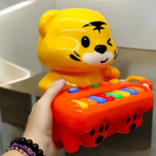 Інтерактивна іграшка Little Tiger Piano з підсвіткою та музичним центром від 18 місяців