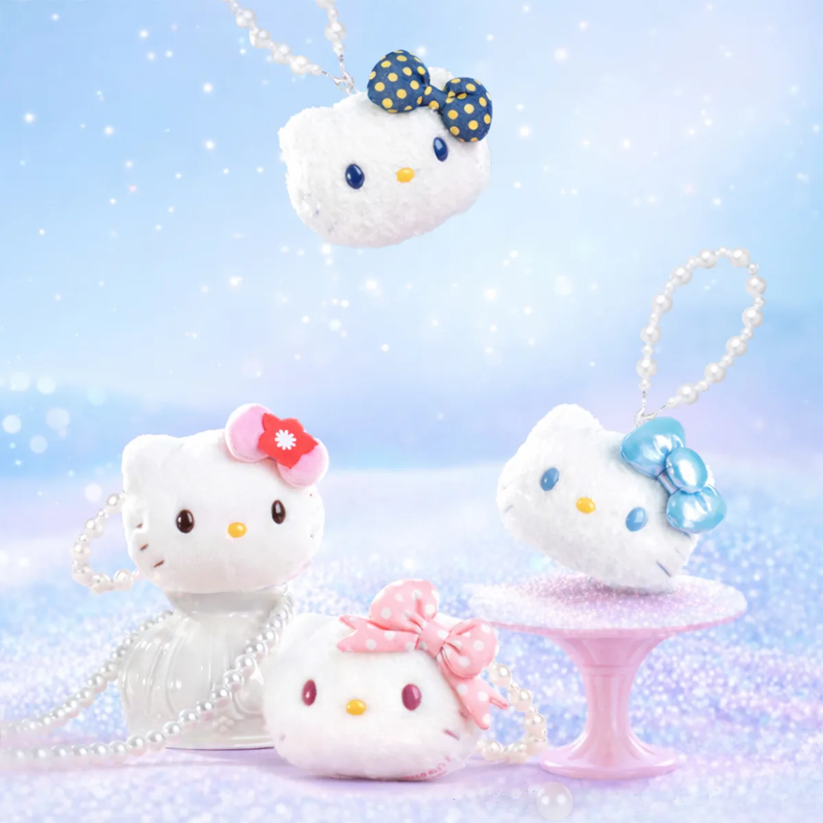 М’яка іграшка Pop Top Hello Kitty 9,8х6,9х7,8 см Поліестер Зірковий стиль