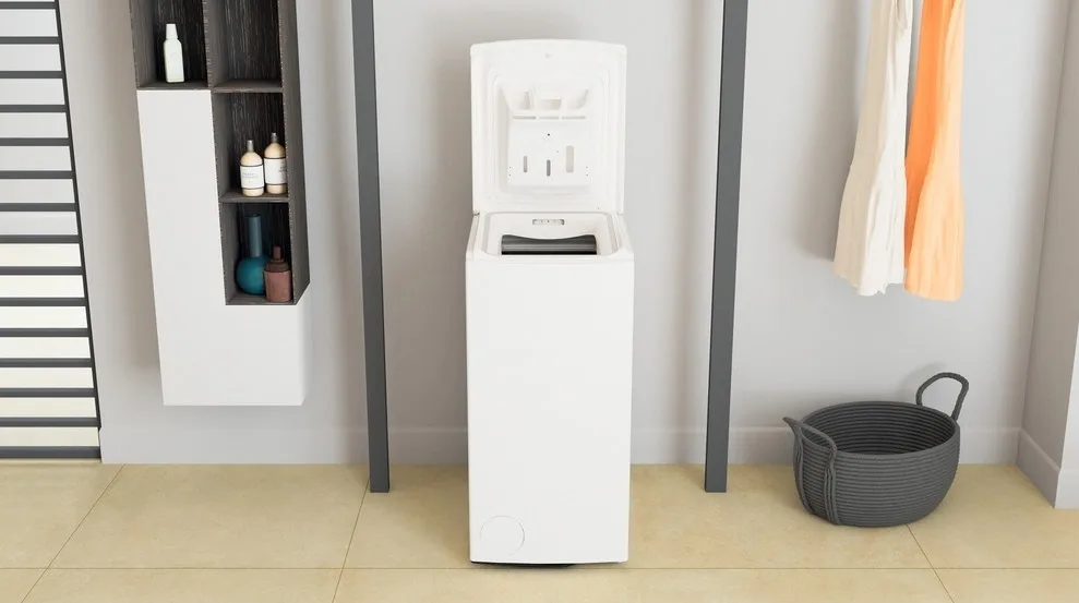 Пральна машина Whirlpool з вертикальним завантаженням, 6 кг, 1200 об/хв, клас енергоспоживання B, ширина 60 см, з дисплеєм та інве