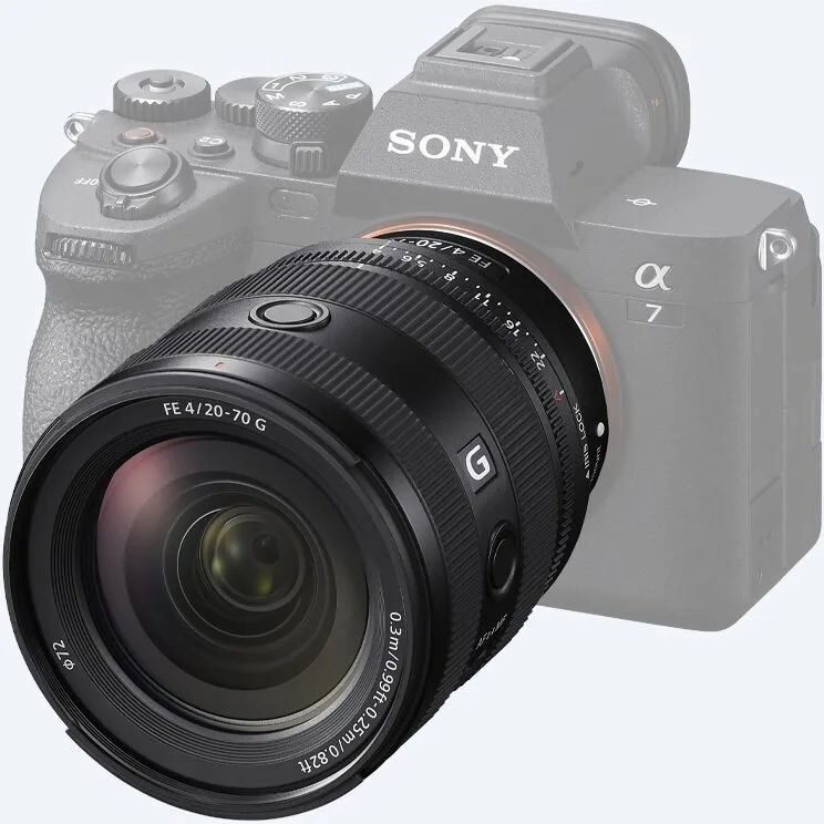 Объектив Sony 20-70mm f/4.0 G для NEX FF