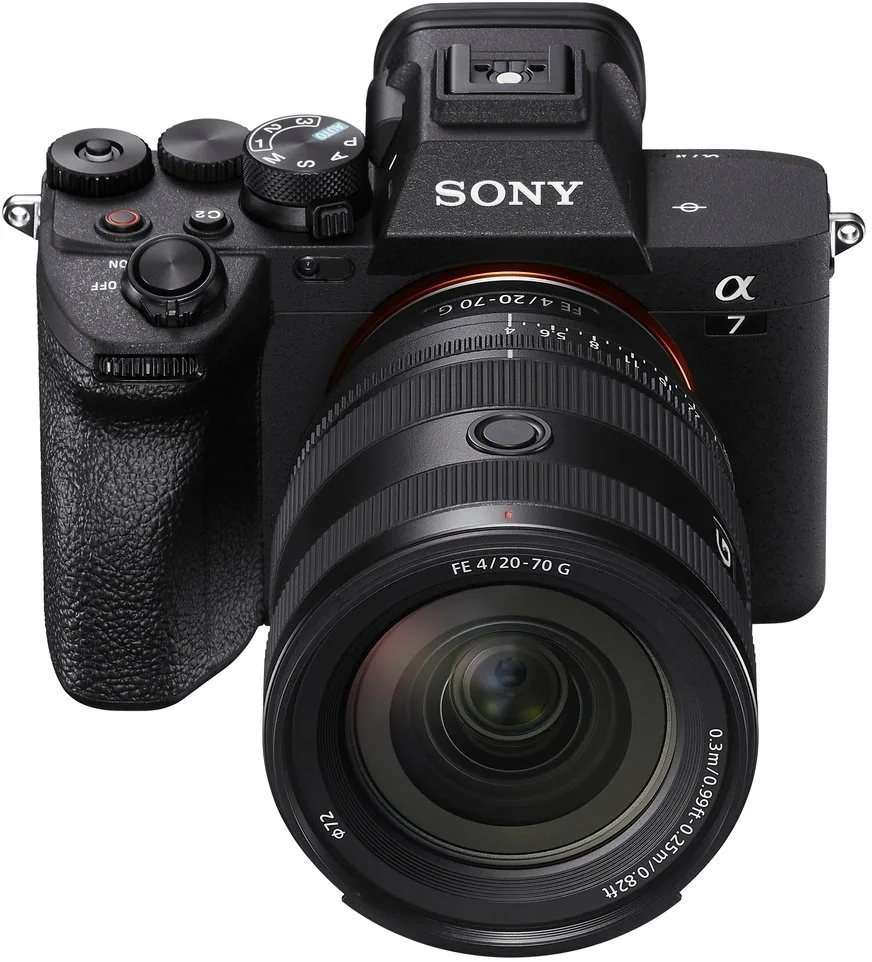 Объектив Sony 20-70mm f/4.0 G для NEX FF