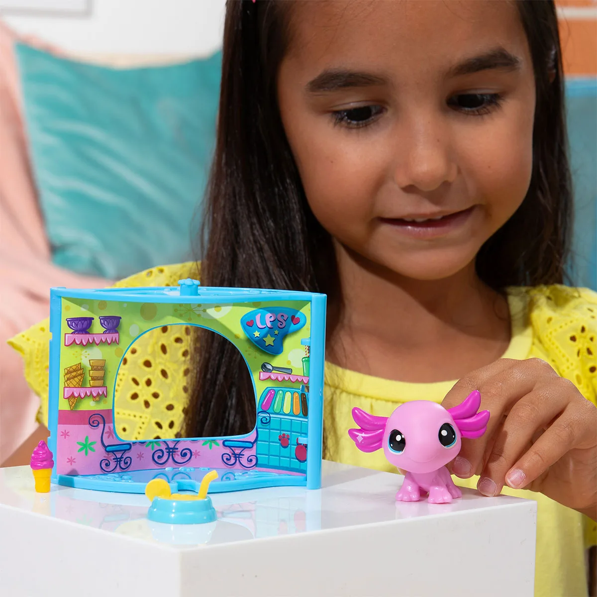 Ігровий набір Littlest Pet Shop Крамничка морозива комбіновані матеріали 4,7х10,9х8,5 см
