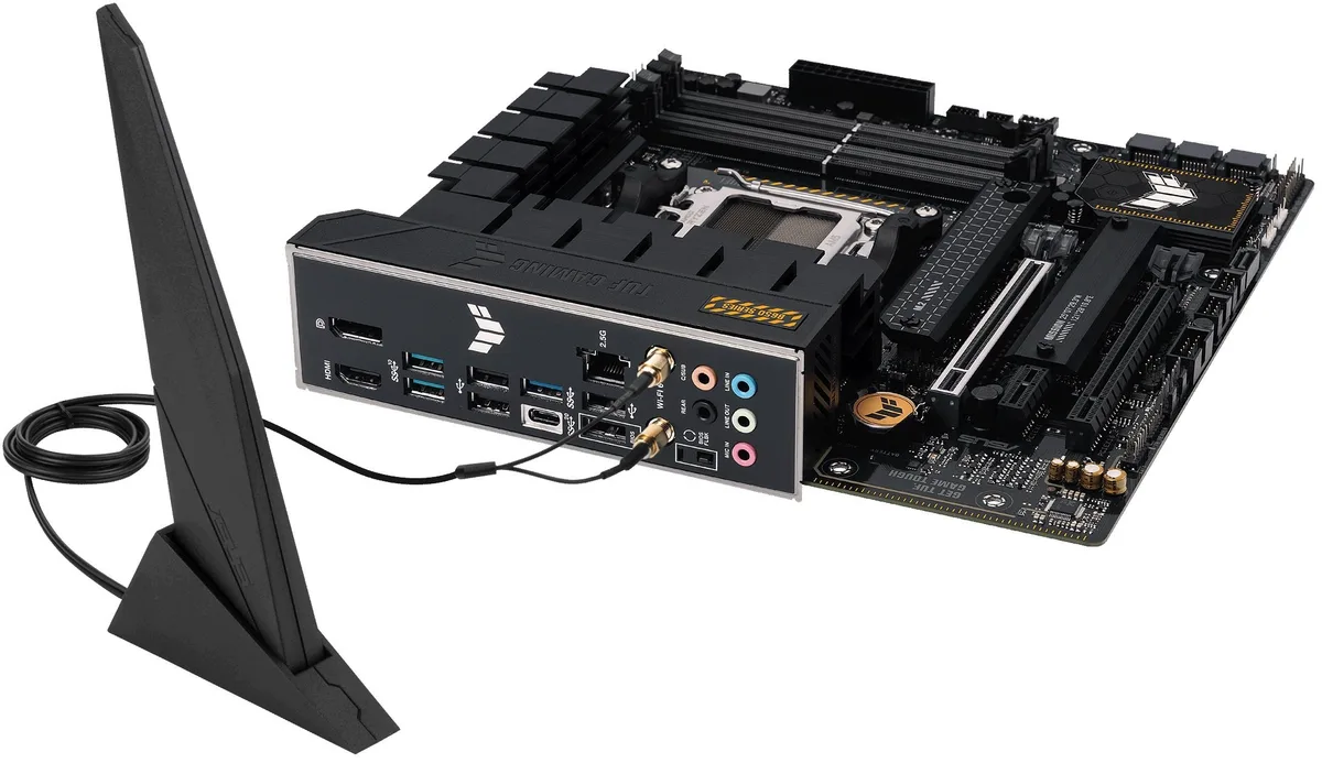 Материнcька плата ASUS TUF GAMING B650M-PLUS WIFI sAM5 B650 4xDDR5 M.2 HDMI DP Wi-Fi BT mATX
