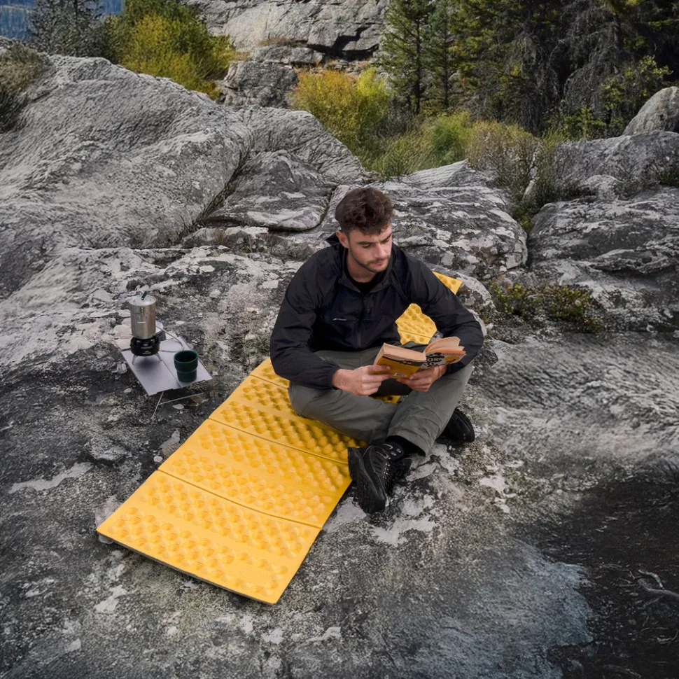 Килимок складний Naturehike IXPE 185х56 см медово-золотий