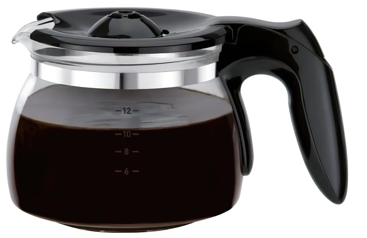 Кавоварка Tefal крапельного типу Good Value 0.6л, для меленої кави, чорного кольору.