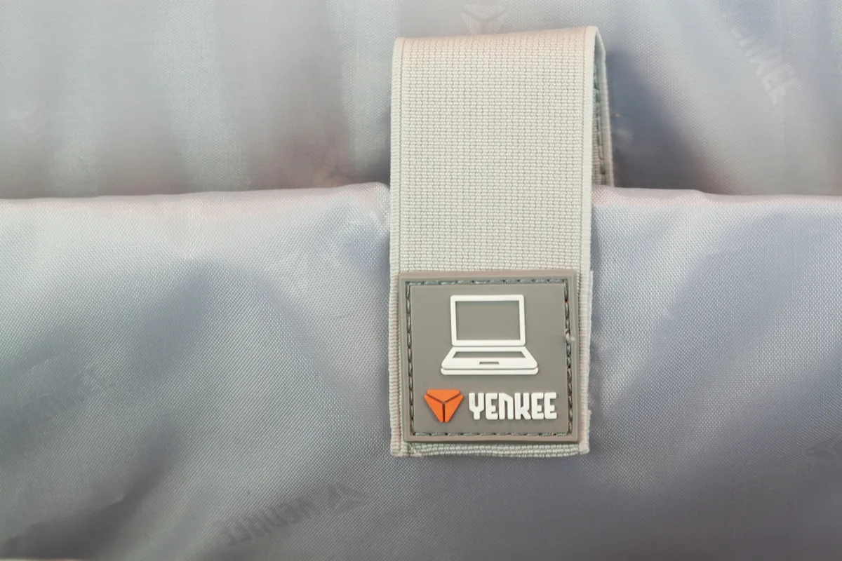 Сумка Yenkee Нейлон 15.6" Черная