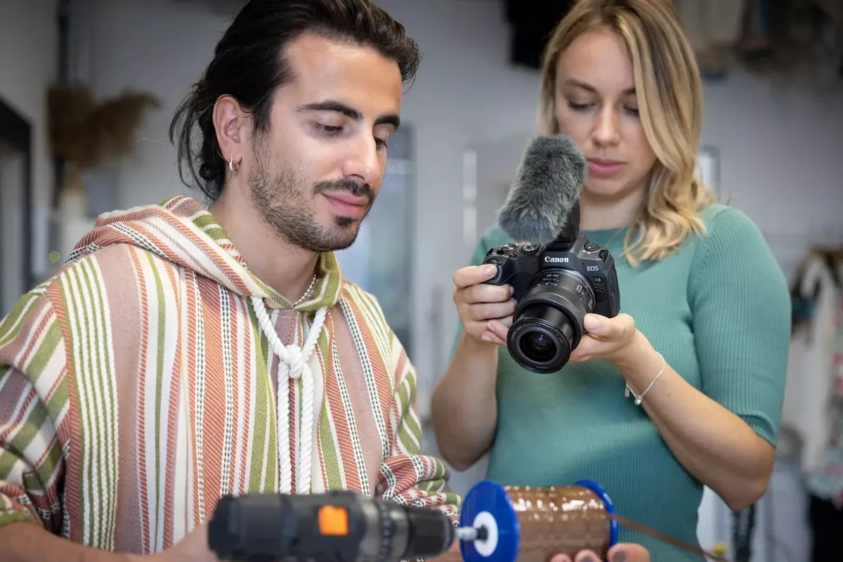Цифр. фотокамера Canon EOS R8 body