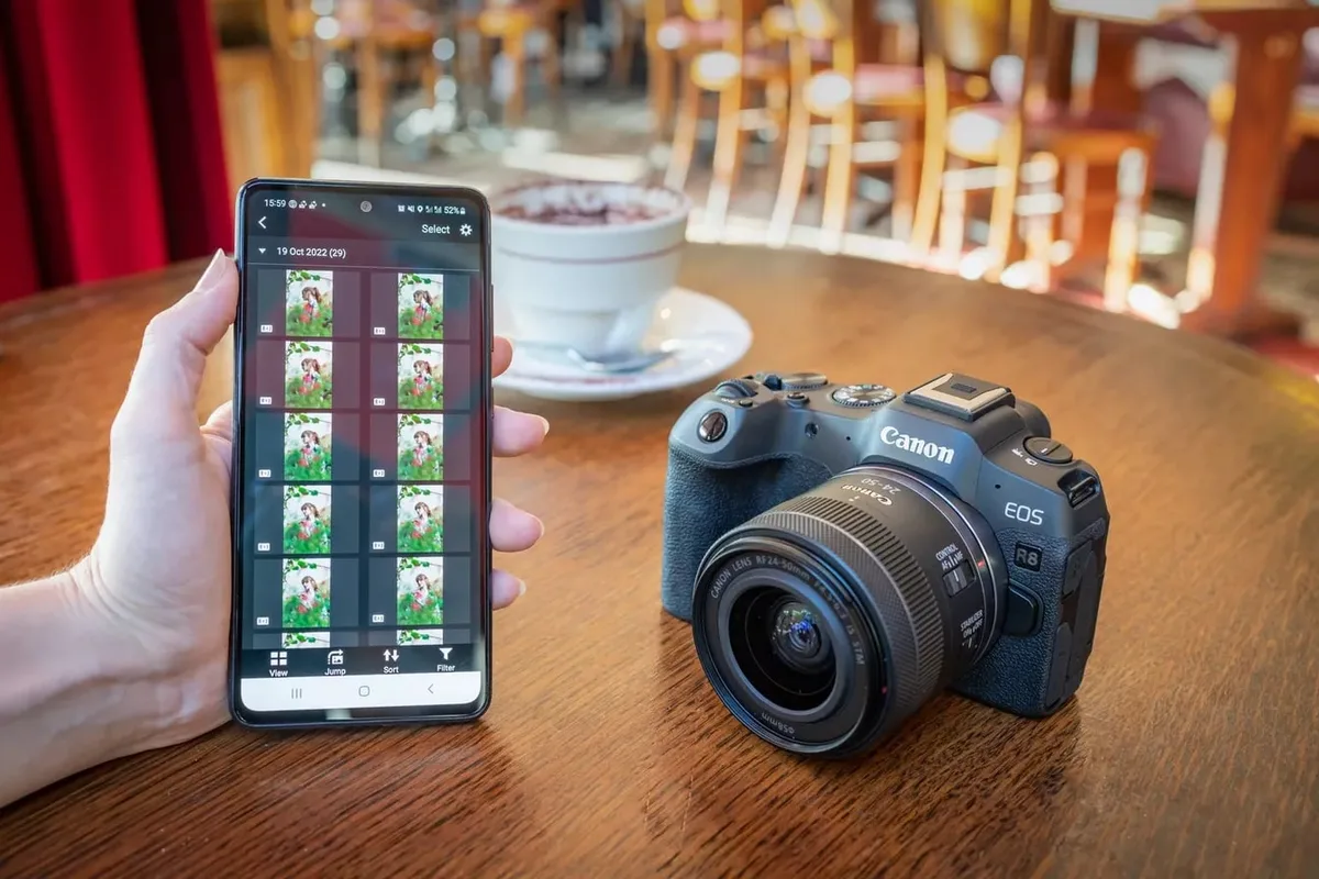 Цифр. фотокамера Canon EOS R8 body