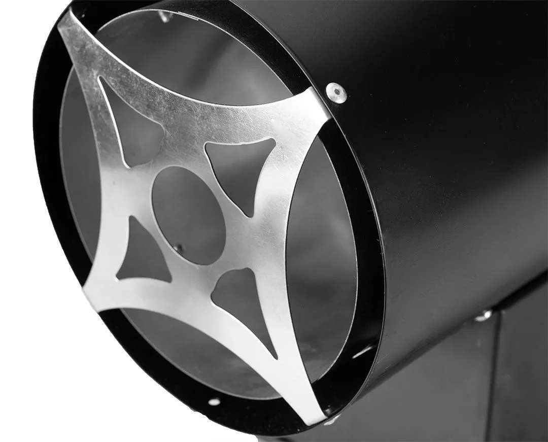 Газовая тепловая пушка GRAPHITE, аккумуляторная 18В, мощность 15кВт, для обогрева площади до 120м2, с производительностью 320м3/ч, защита IP24, черного цвета, вес 5кг.