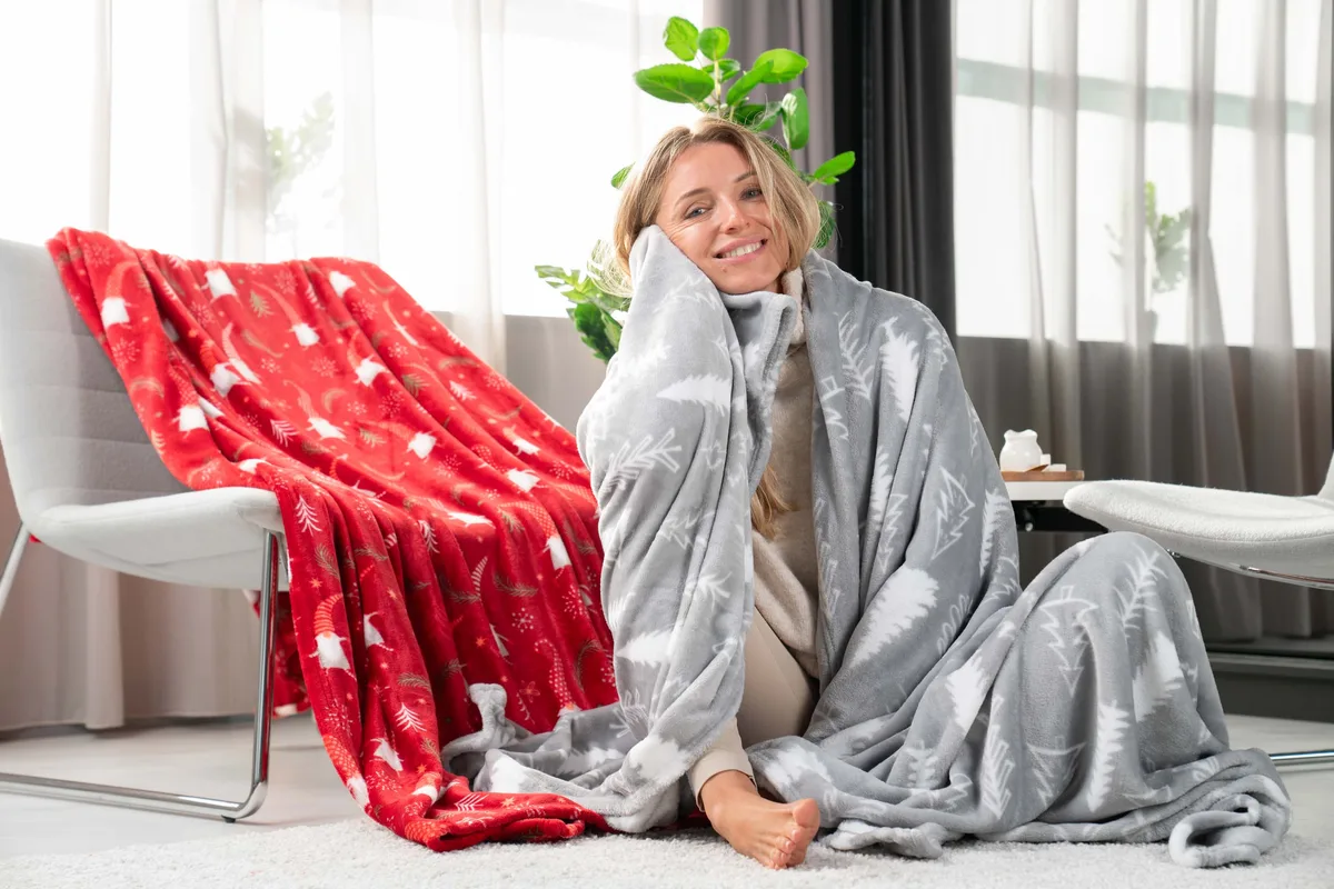 Плед ARDESTO Flannel 160х200см поліестер ялинки для спальні вітальні дитячої пікніка