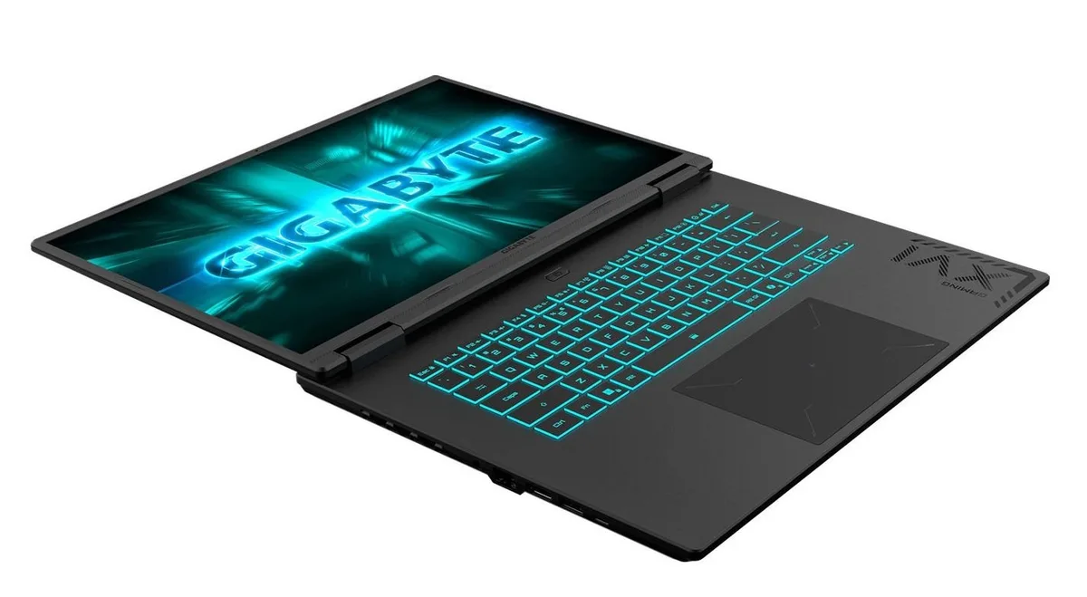 Ноутбук Gigabyte Gaming A16 16.0 FHD, Intel i7-13620H, 32GB, F1TB, NVD5070-8, DOS, черный