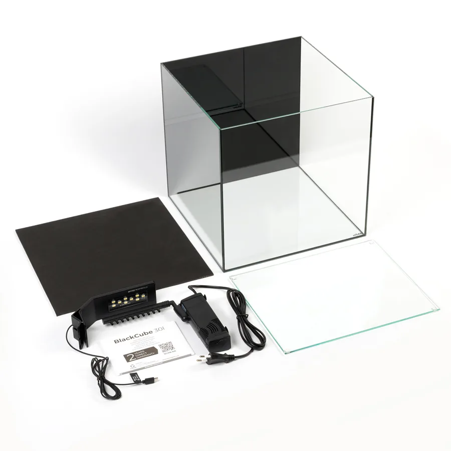 Акваріумний набір 30 л AquaLighter BlackCube 31х31х31 см скло чорний