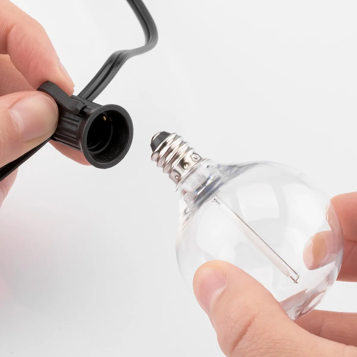 Сонячна гірлянда LumiLED пластикова 15м чорна 30 LED тепле світло 3000K IP44