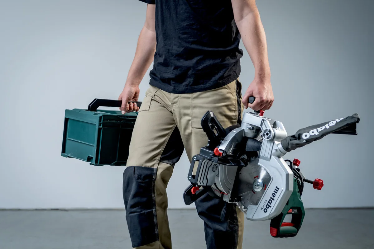 Пила торцювальна Metabo електрична 1100 Вт диск 216 мм 8,7 кг