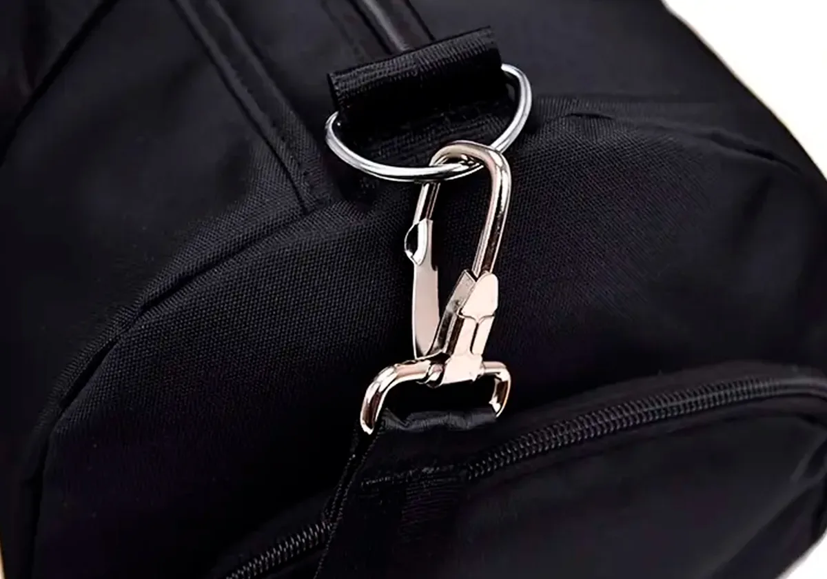 Спортивна сумка EasyFit Cordura 48х26х27 см чорна 35 л