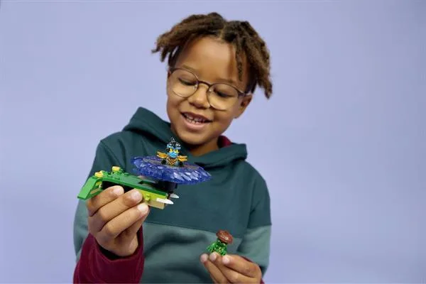 Конструктор LEGO Ninjago 49 деталей Нія спінер монстра-мутанта