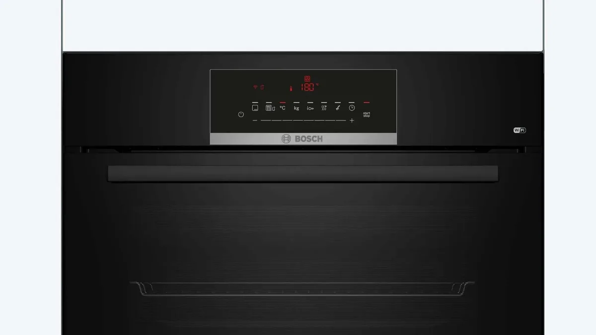 Духова шафа Bosch електрична 66л A чорна конвекція дисплей
