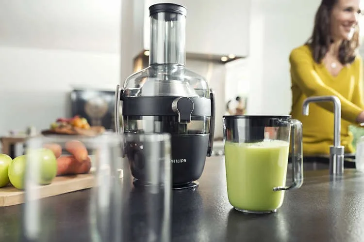 Соковитискач Philips Avance Collection 1000Вт, чаша 1л, жмих 2.1л, жолоб для цілих яблук.