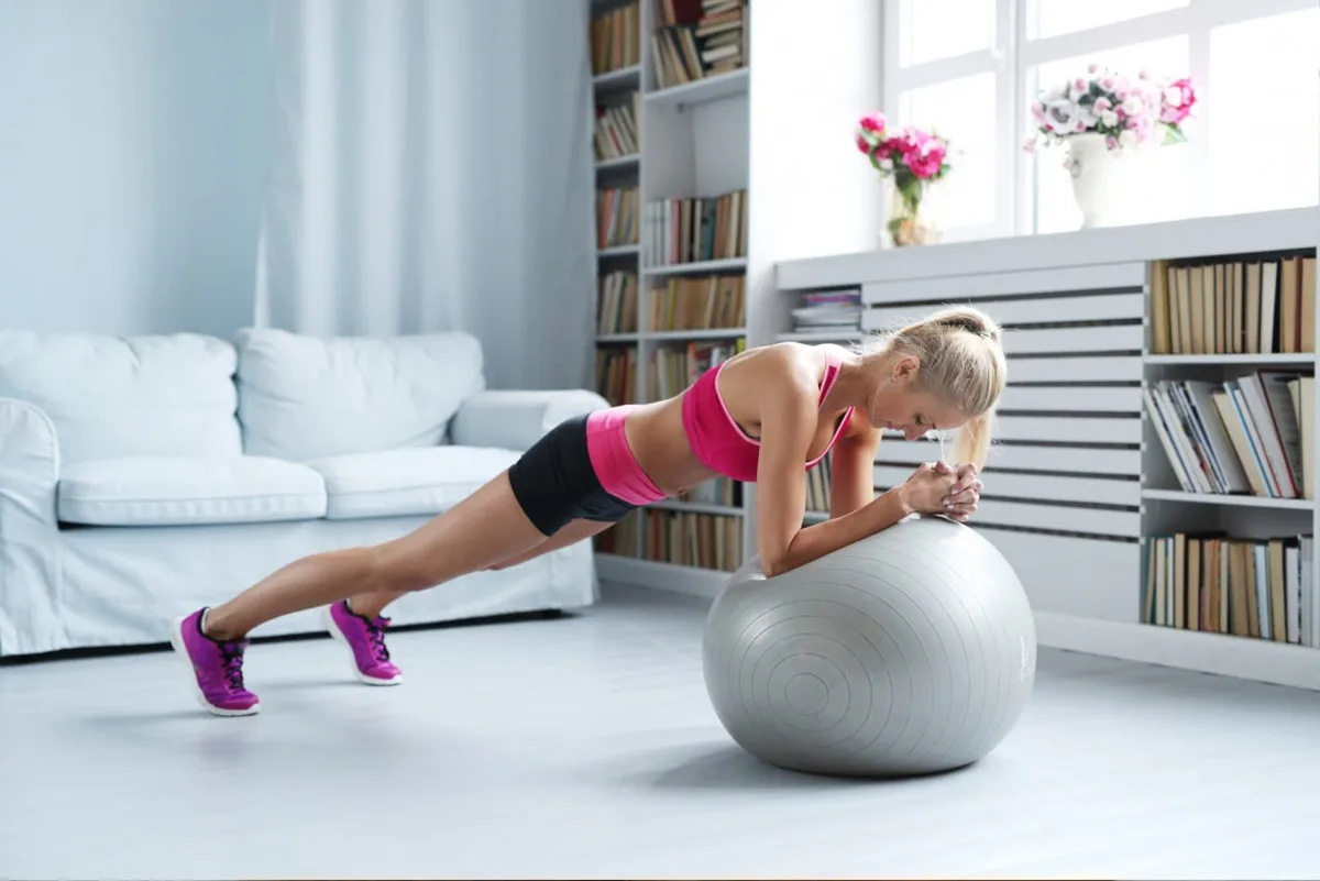 М'яч для фітнесу Active Point PVC 65 см Сірий з помпою
