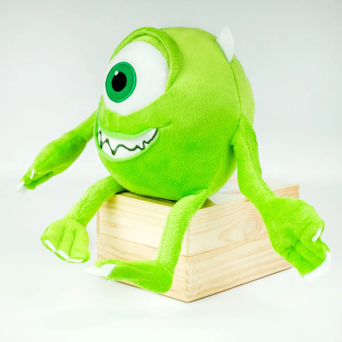 М'яка іграшка Weber Toys гіпоалергенний холлофайбер 24 см салатовий