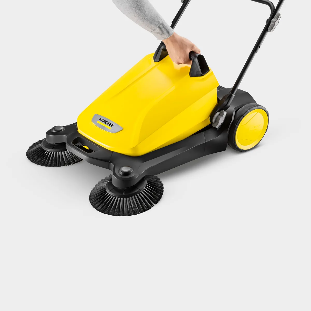 Підмітальна машина Karcher пластикова 68 см контейнер 20 л 1000 Вт