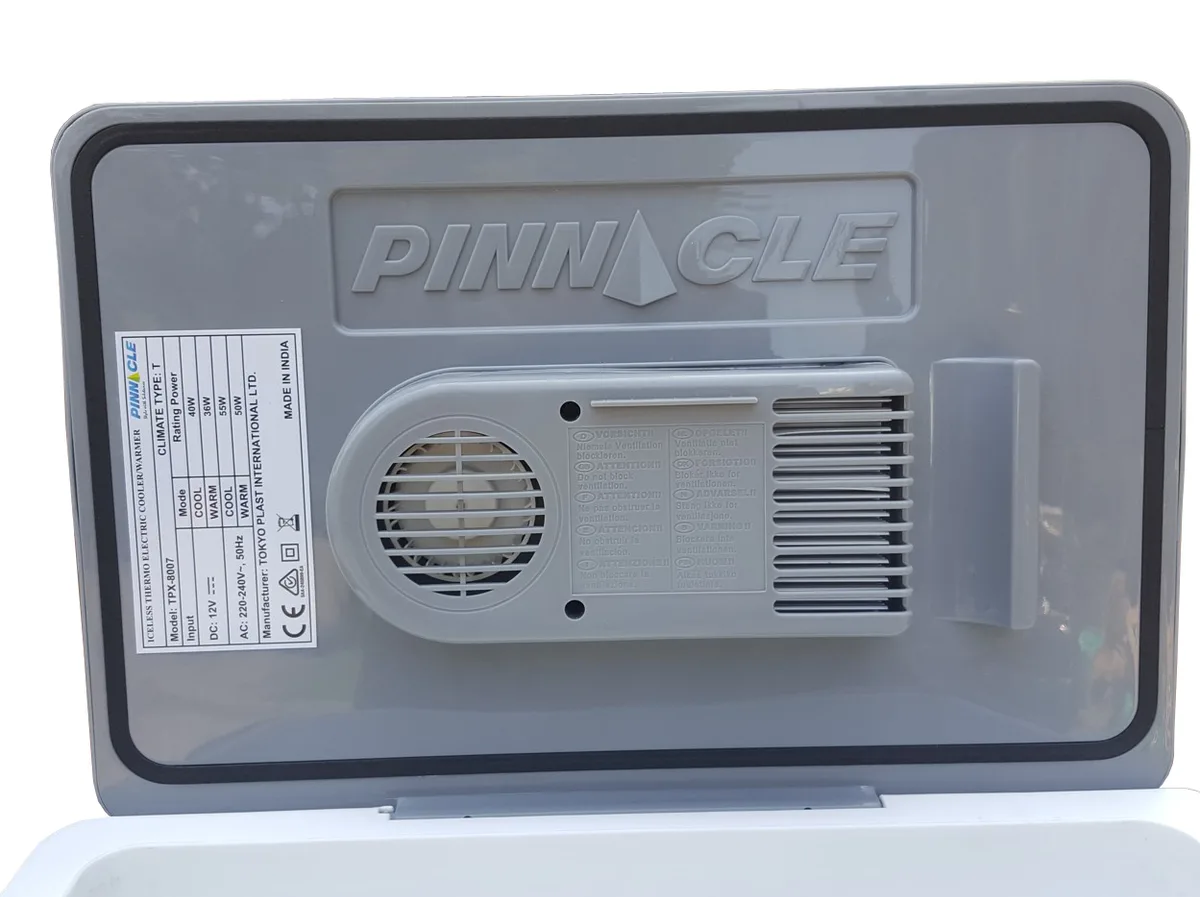 Автохолодильник Pinnacle Пронто 30L пластик бірюзовий