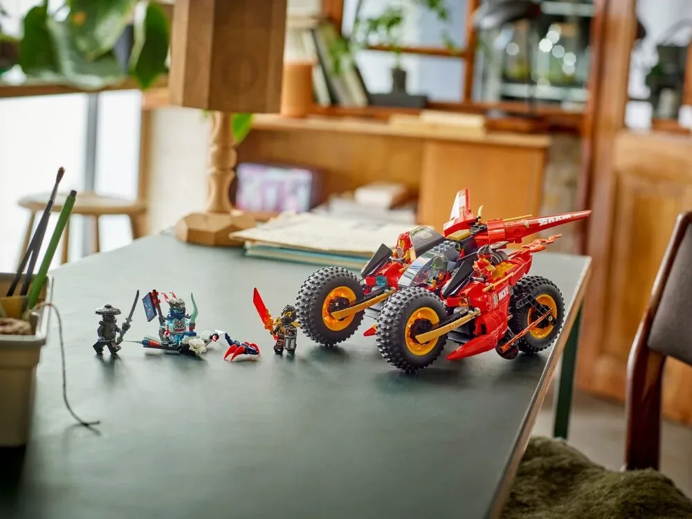 Конструктор LEGO Ninjago  Бойова машина ніндзя різнокольоровий 8+