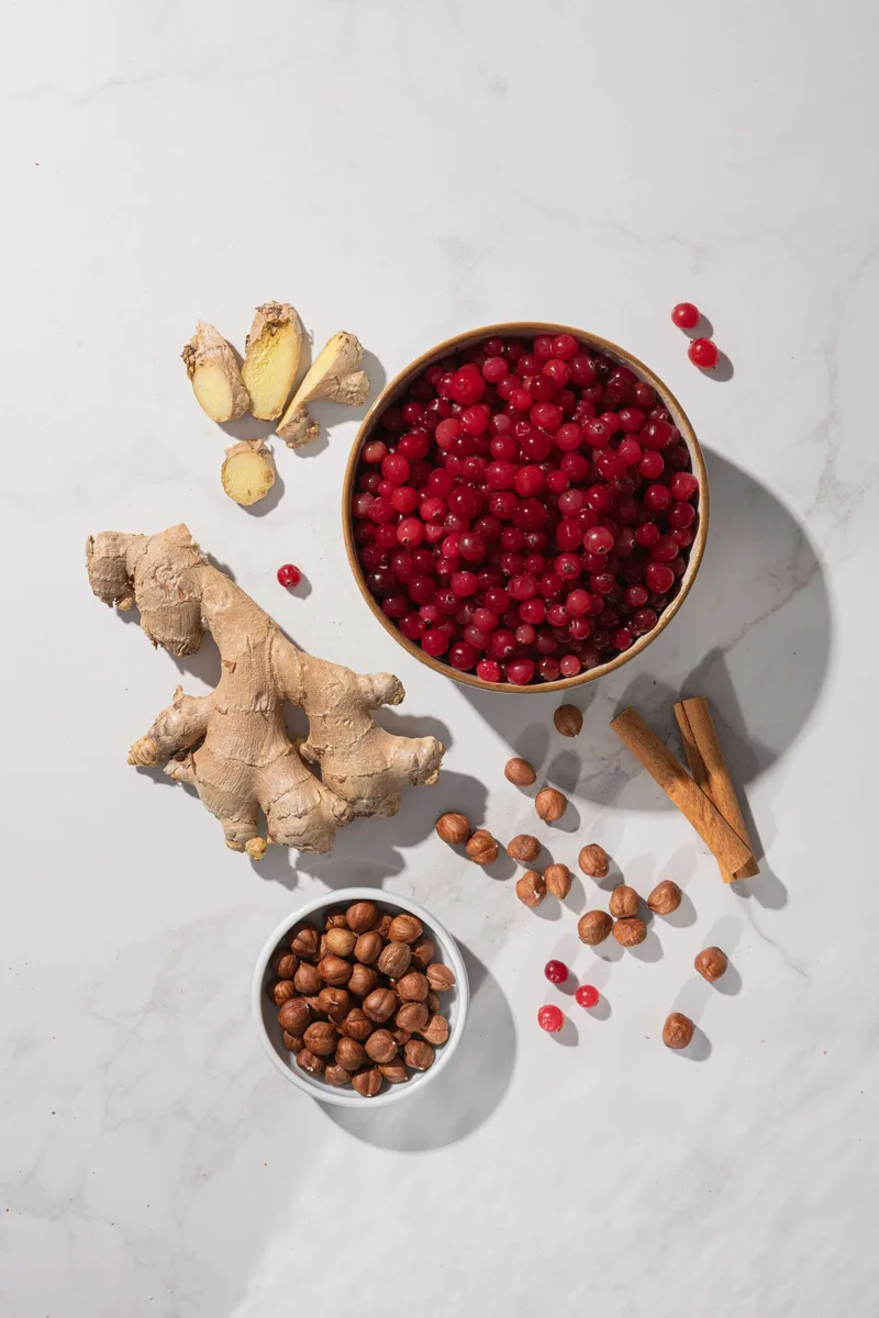 Набір граноли Ginger, Pistachio & Mint 2 кг & Finik 500г у подарунок Gregory Mill