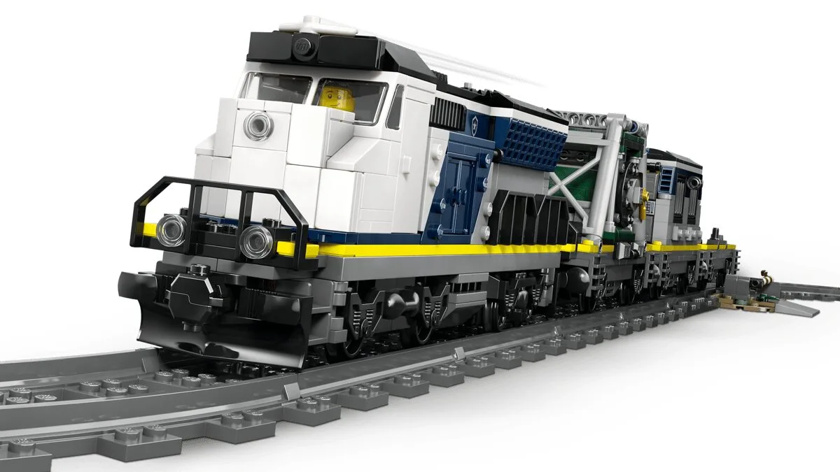 Конструктор LEGO City електричний потяг 5 мініфігурок 3 вагони з пластика