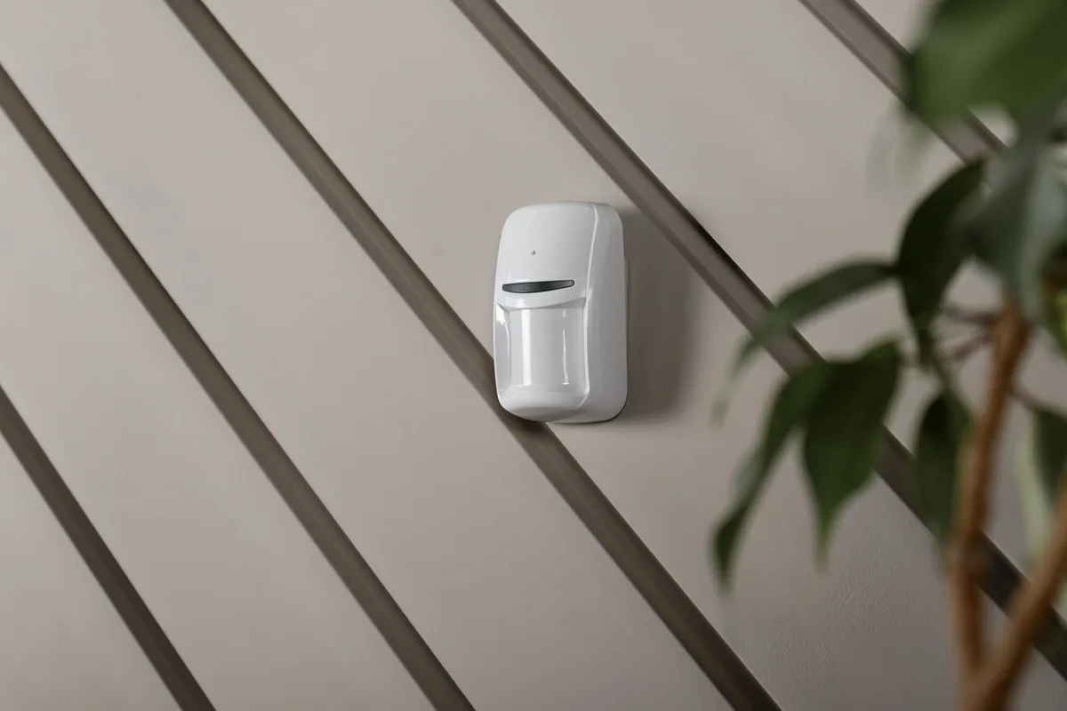 Датчик руху та розбиття скла U-Prox PIR Combi White, бездротовий, білий