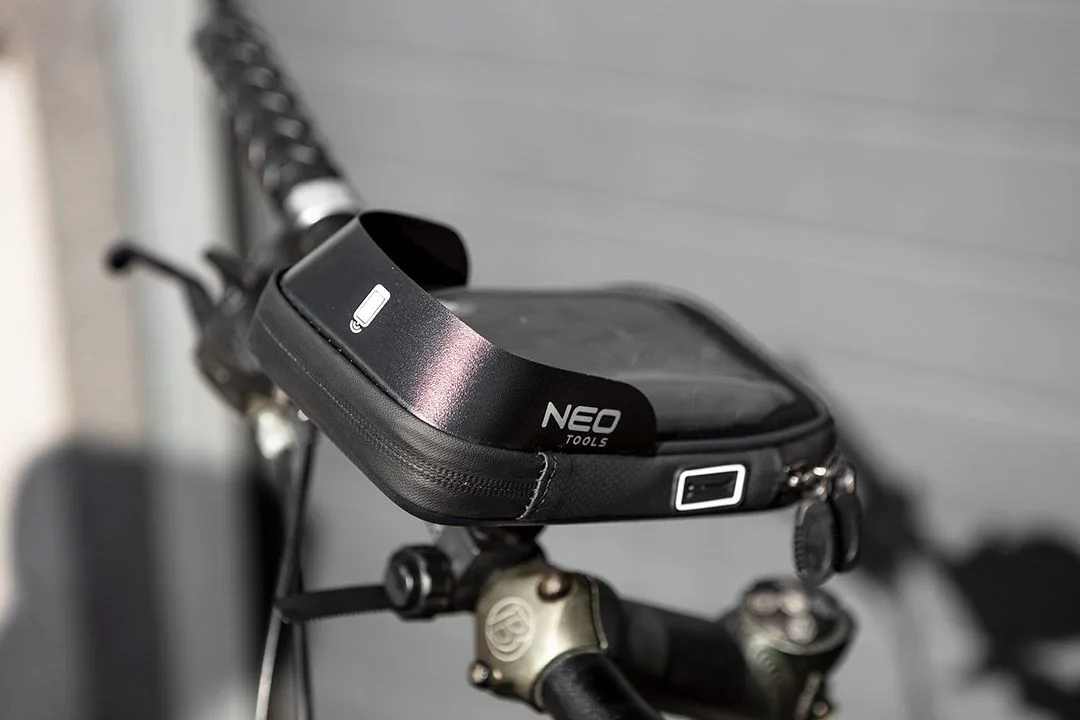 Сумка велосипедна Neo Tools з тримачем длясмартфона до 6", водонепроникна, чорний