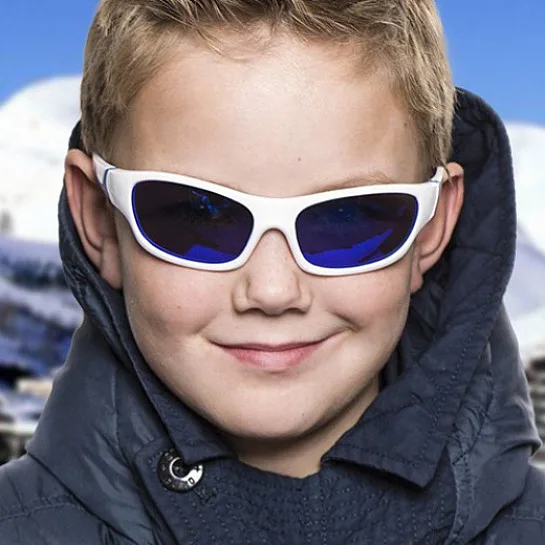 Детские солнцезащитные очки Koolsun Sport, 6-12 лет, бело-голубые.