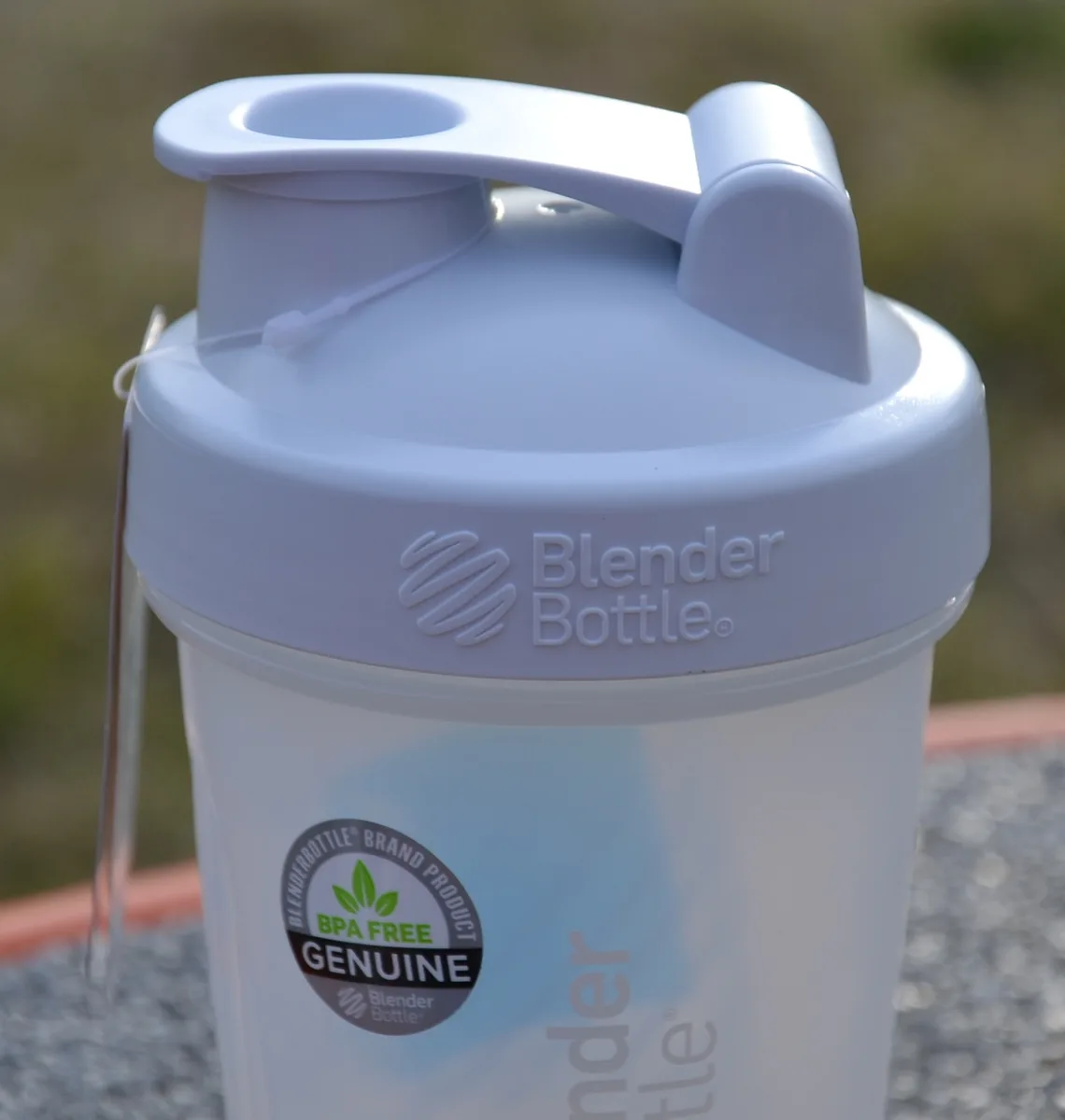 Шейкер спортивний BlenderBottle Tritan 590 мл Білий