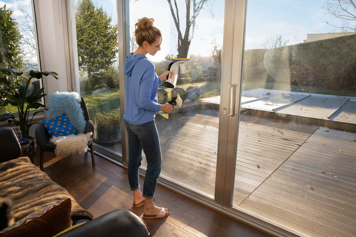 Швидкозарядний пристрій Karcher Battery Power Duo 4 В для акумуляторів 2x2,5 А зарядний пристрій для бездротових інструментів