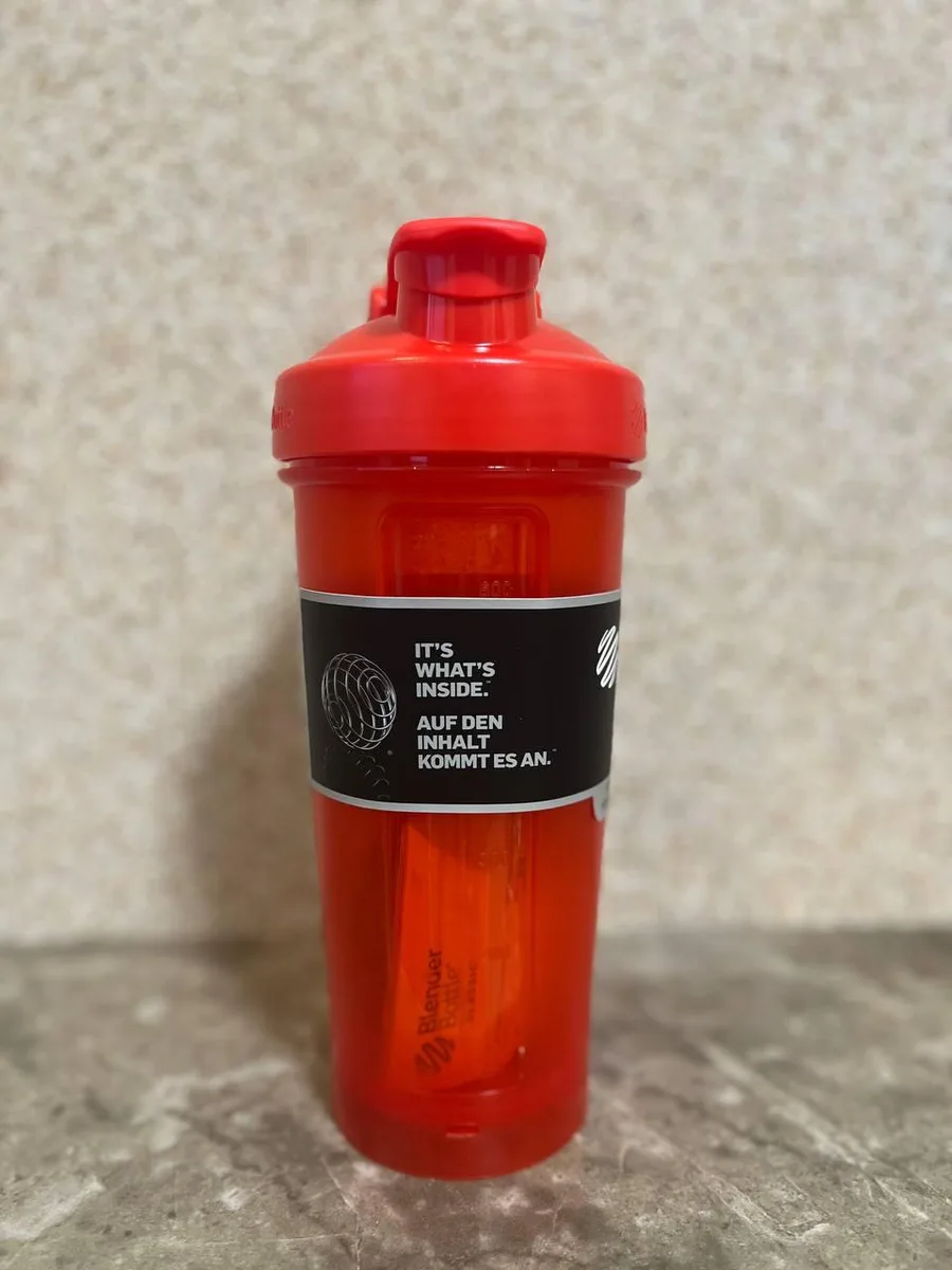 Шейкер спортивний BlenderBottle Tritan 820 мл Червоний