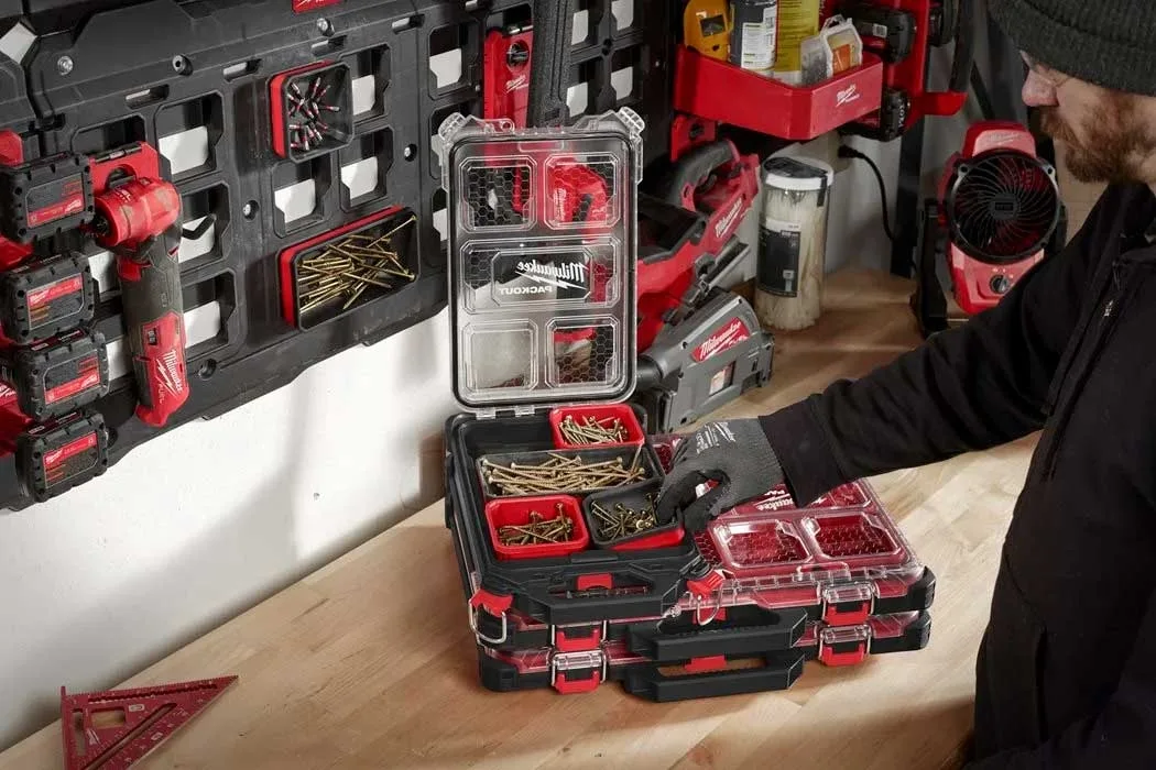Магнітний піддон Milwaukee Packout, пластиковий, 200х100 мм.