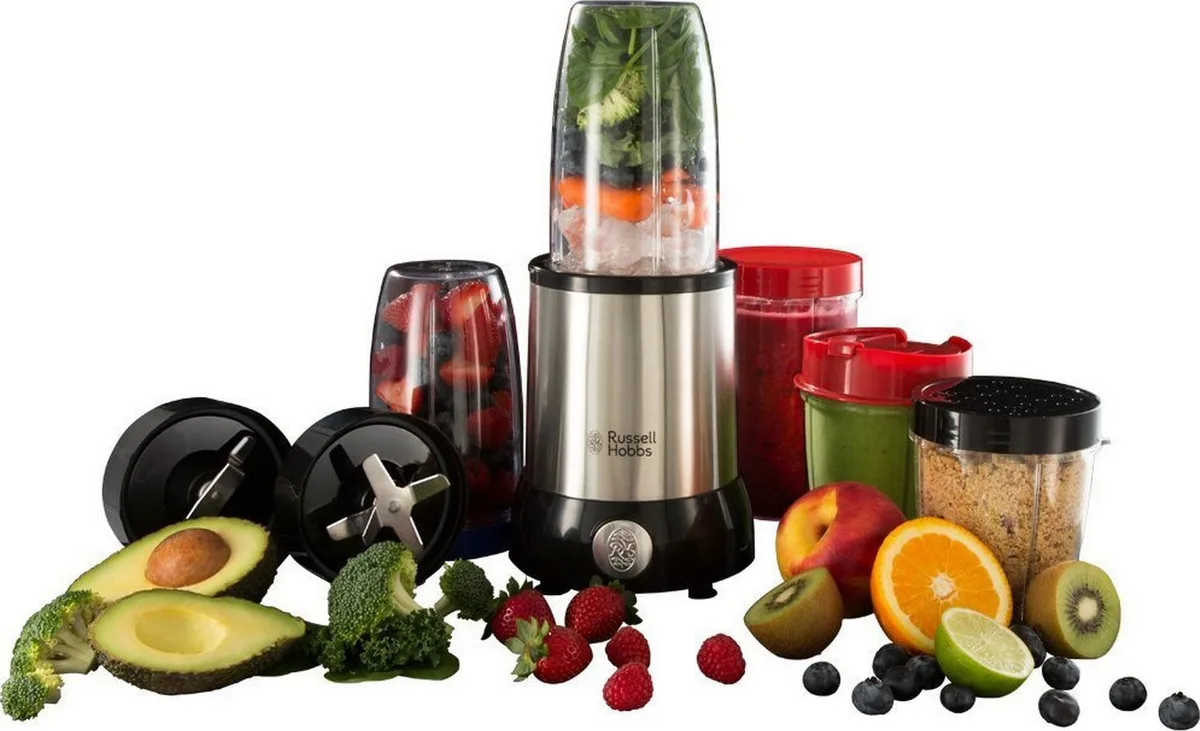 Блендер Russell Hobbs стаціонарний Nutri Boost 700Вт, ємність чаші 700мл, подрібнювач 300мл, кольорова гама: чорний з сріблом.